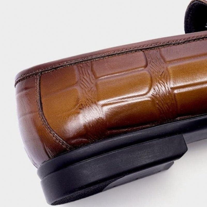 Pánske Mokasíny S Reliéfnou Nazúvacou Eleganciou Z Pravej Kože - Káva